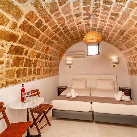 Auberge 32 Old Town Rhodes City Zewnętrze zdjęcie