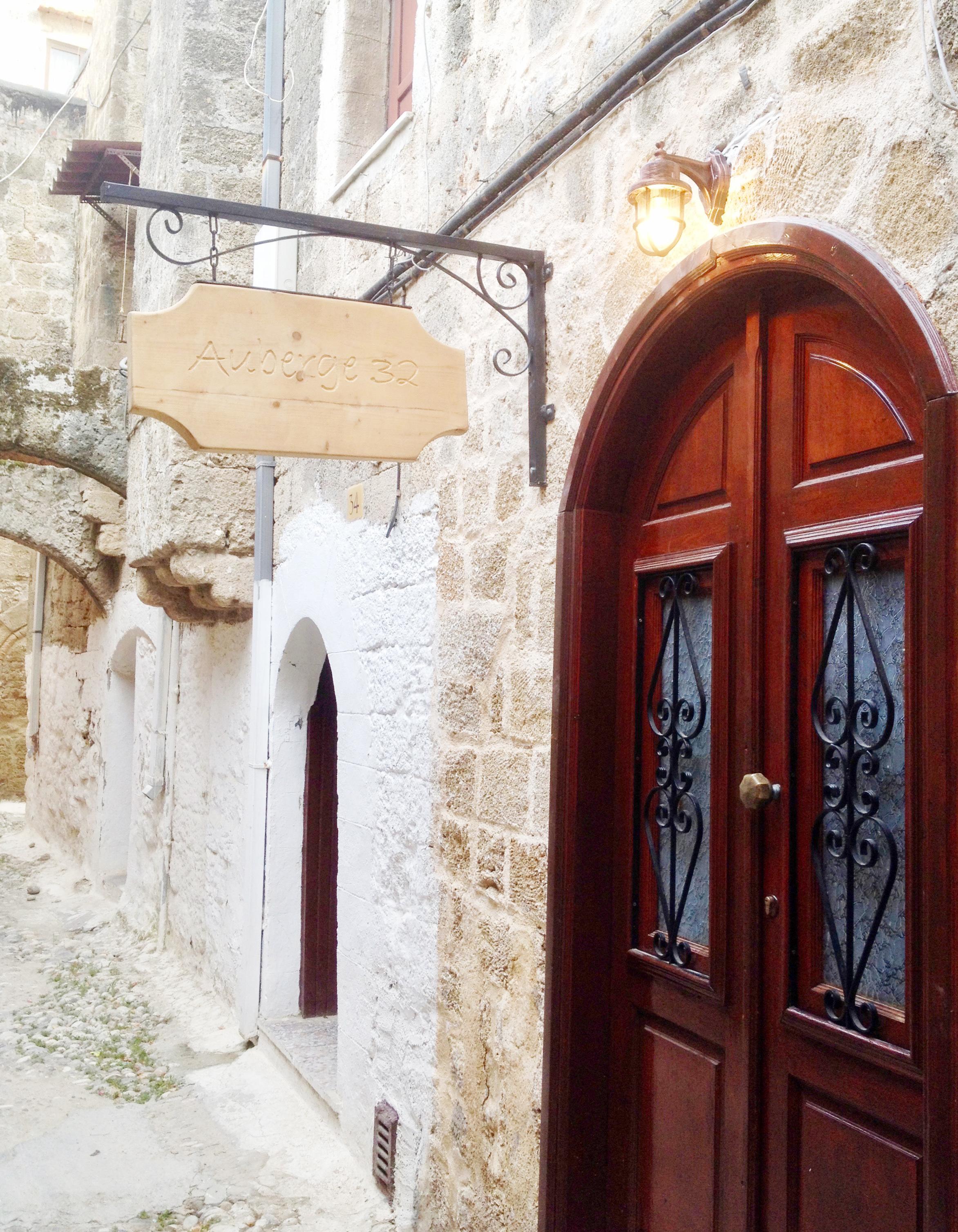 Auberge 32 Old Town Rhodes City Zewnętrze zdjęcie